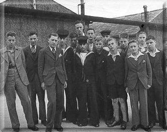 A 'civilian' 90 squad - Sept 1944.  l to r Ginger Wells, ?? Fattorini, ?? Wheatley, ?? Day,  George Rumming (in shadow) Tich Oakley (front) Lofty Clark (rear) Yours truly, Ernie Smith, Chris Taylor (rear) Tusky Hall, Pincher Martin, David Rands, Peter Jackson, Alfie Mayer. A' double ??' indicates the lack of a first or nickname. Can anybody help with these? 